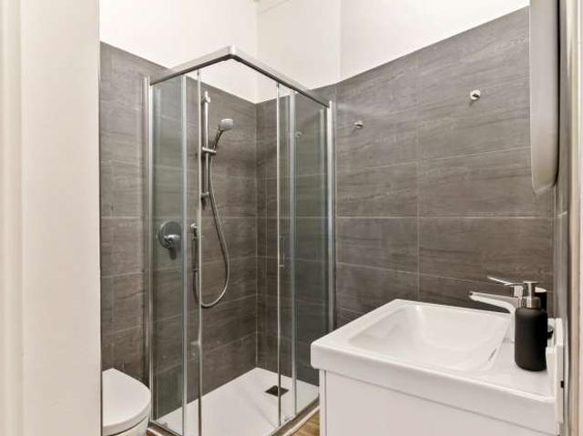 Studio in affitto a Guastalla, Milano
