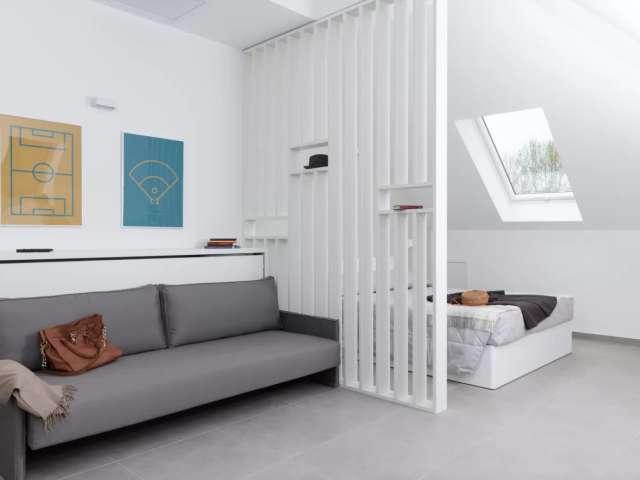 Studio in affitto a Porta Romana, Milano