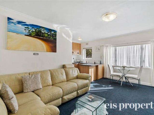 Studio in Prime North Hobart Location