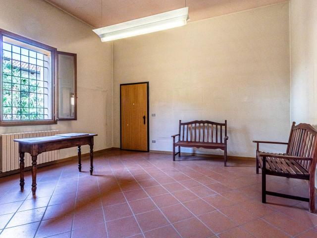 Studio in vendita a Imola