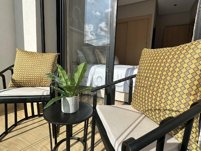 Studio Oasis 52m² meublé neuf balcon parking