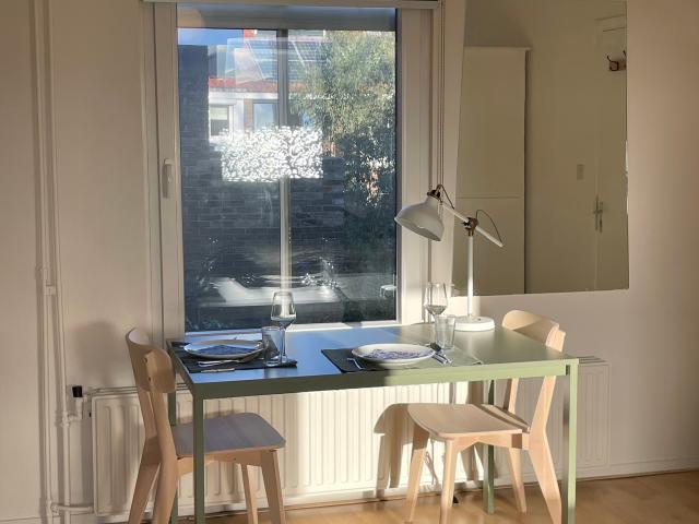 Studio op zelfstandig adres dichtbij campus/trein