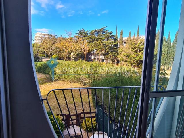 Studio La Grande Motte 25 m2 avec parking sécurisé 10 mn de