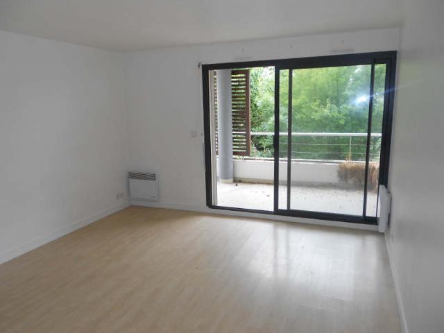 STUDIO LA ROCHELLE 1 pièce s 24 m2