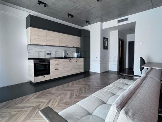 Studio Langa Padure | Loc Parcare Inclus | MOGOSOAIA
