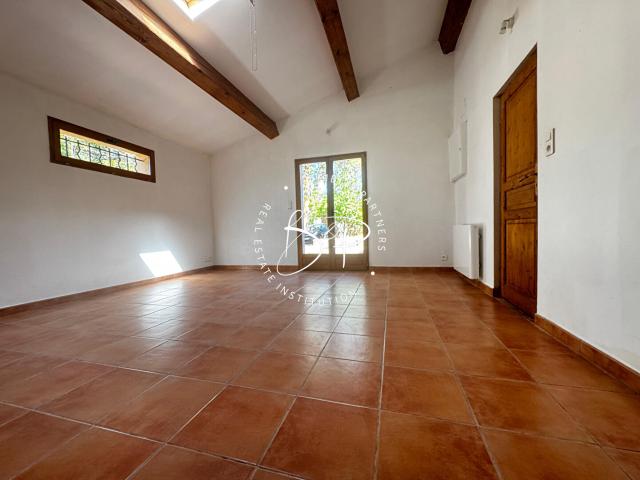 Studio le Muy 1 pièce s 39m²