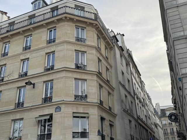 STUDIO LES HALLES