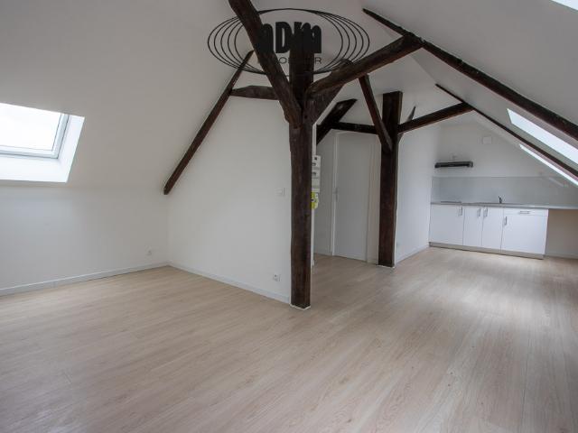 STUDIO LIBRE DE SUITE PROCHE GARE