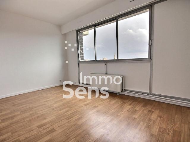 STUDIO LILLE GAMBETTA / WAZEMMES