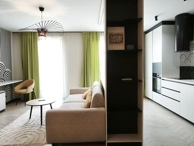 Studio LUX, semicentral, 45 mp, parcare