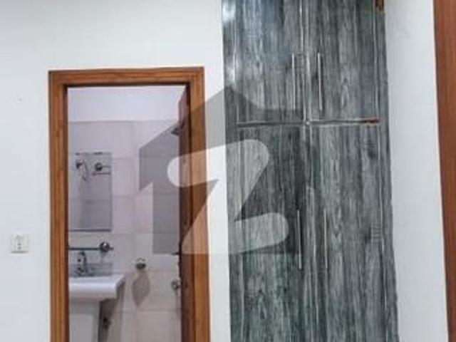 Studio luxury unfurnished apartment available for rent at gulberg green islamabad gulberg greens