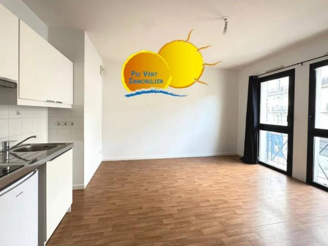 Studio lumineux 30 m² – Dijon – Ascenseur
