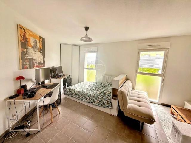 Studio lumineux 32m² avec place de parking