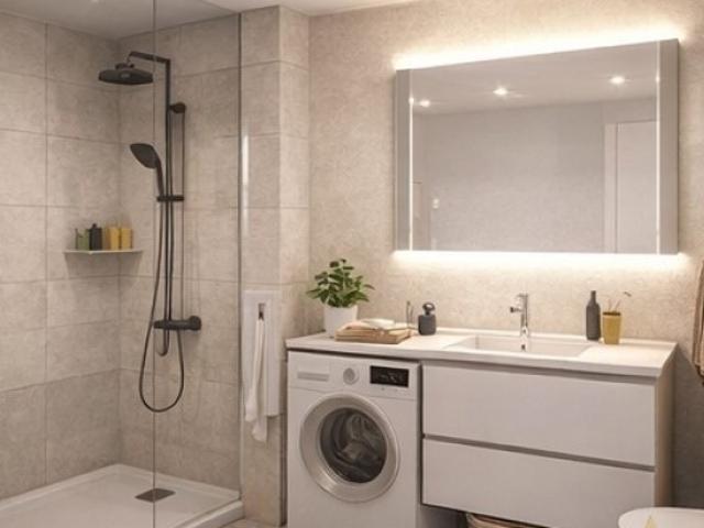 Studio lumineux avec balcon Golfe de Saint Tropez