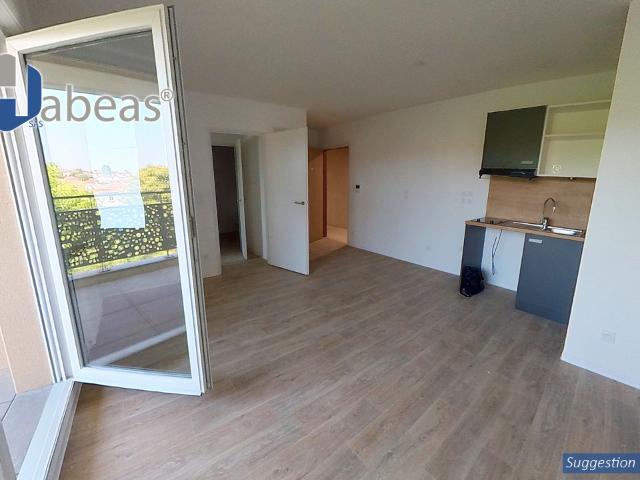 Studio lumineux avec prestations modernes – 20,52 m²