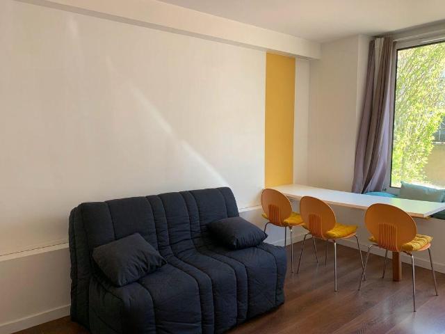 Studio lumineux bord de l'erdre