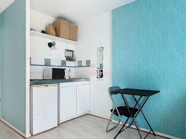 Studio lumineux de 22m² avec balcon Auray proche centre