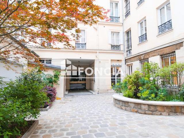 Studio lumineux quartier Saint Sulpice Paris 6ème