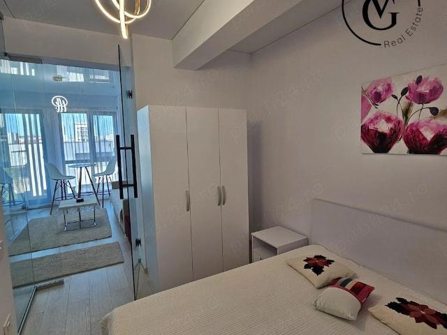 Studio modern cu dormitor separat zona Campus parcare inclusa