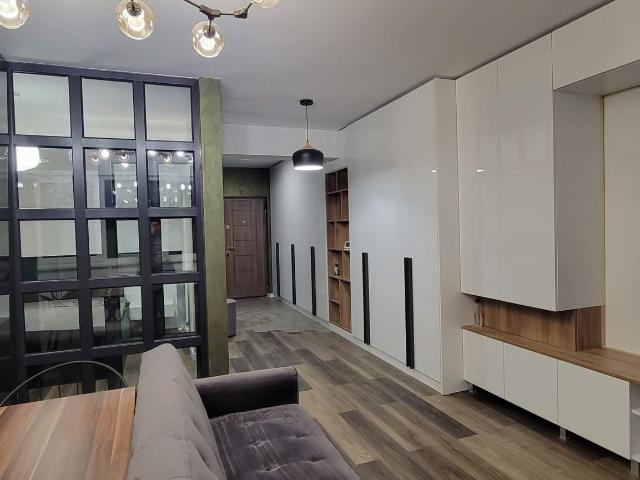 Studio modern de închiriat | Tomis Plus | Loc de parcare privat