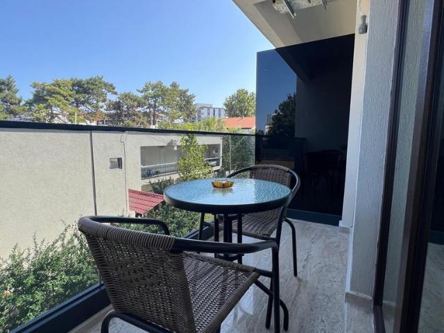Studio modern de închiriat in Saturn, Mangalia/ Aproape de plaja