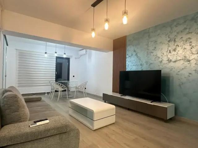 Studio Modern, Parcare,Terasa, Mall Vitan !
