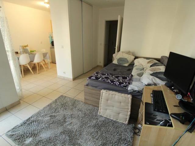 Studio Montigny le Bretonneux 31 m²