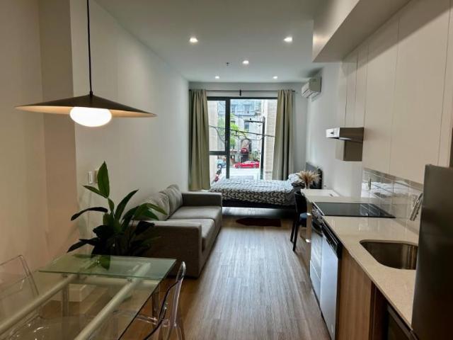Studio Montréal $1,820 /mo