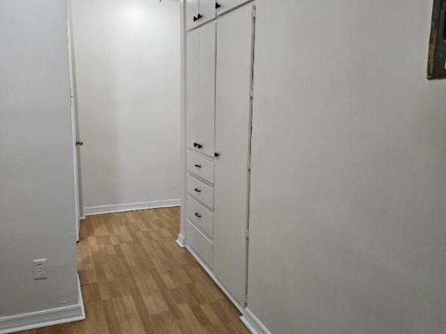 Studio Montréal $1,049 /mo