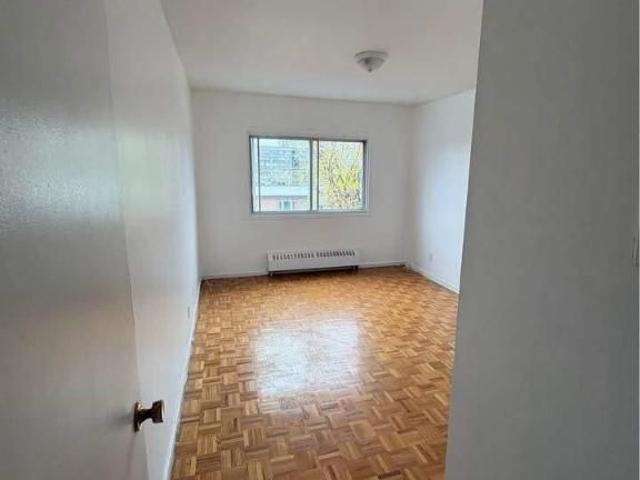 Studio Montréal $1,099 /mo