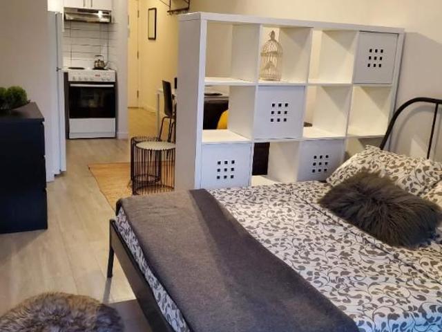 Studio Montréal $1,145 /mo