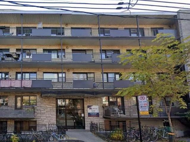 Studio Montréal $900 /mo