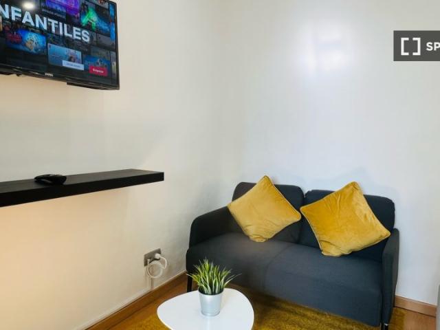 Estudio en alquiler en Embajadores, Madrid