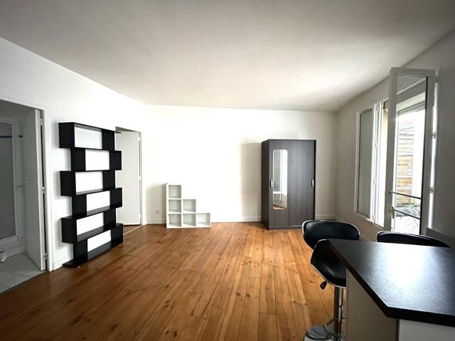 Studio Malakoff hyper centre 25.01 m2