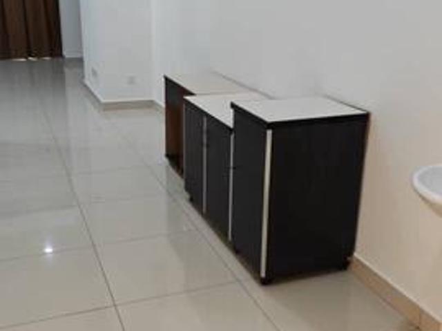 STUDIO Maritime Suites 650sf Karpal Singh Drive PARTIAL FURNISED