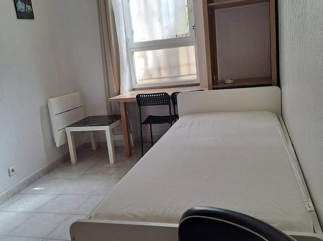 Studio Marseille 13008
