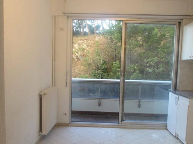 Studio Marseille 13008