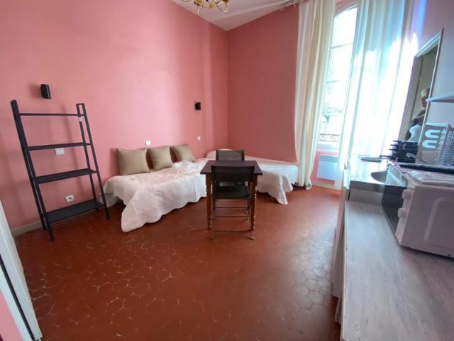 Studio Marseille 13013