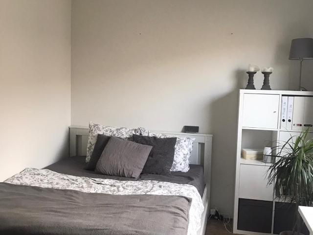 Studio met eigen keuken + toilet