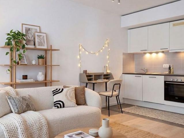 Studio met slaaphoek te huur in Etterbeek voor € 1.050 met 1 slaapkamer
