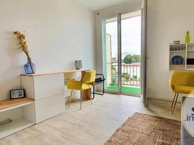 STUDIO MEUBE ET EQUIPE 17,35 m²