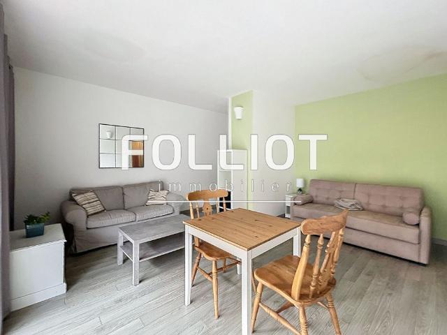 Studio meubl� BAYEUX