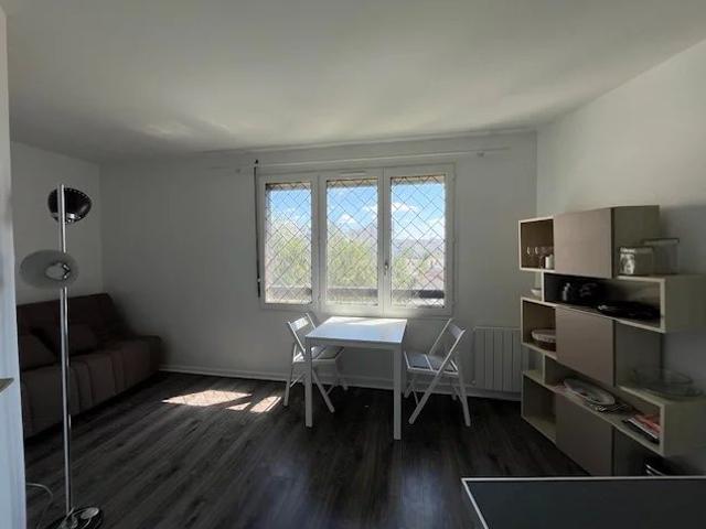 STUDIO MEUBLE MONTROUGE