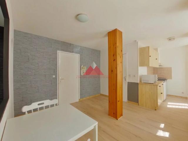 Studio meublé MOREZ