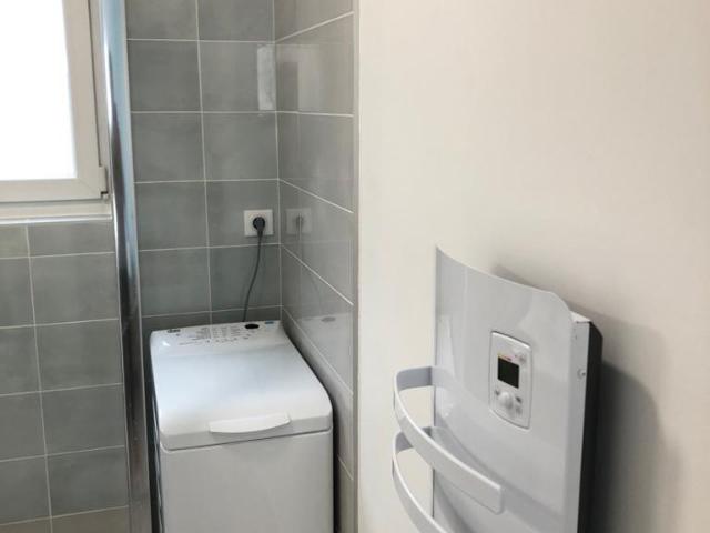 Studio meublé neuf 29m2 Batignolles /Cardinet