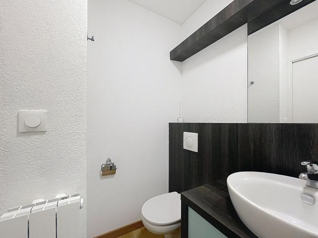 STUDIO MEUBLE OUEST TOUTES CHARGES COMPRISES RESIDENCE SECURISEE