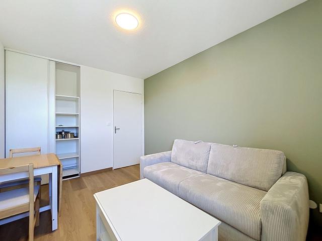 STUDIO MEUBLE OUEST TOUTES CHARGES COMPRISES RESIDENCE SECURISEE