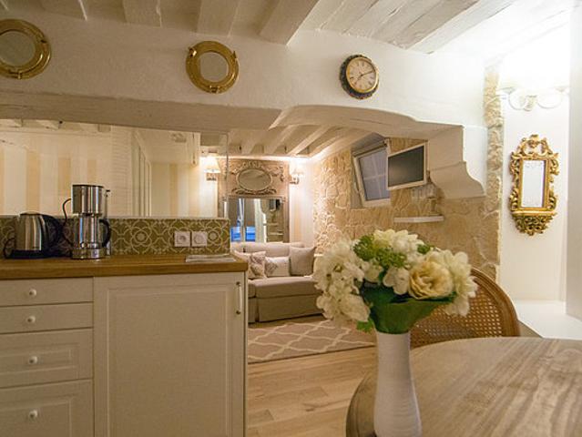 Studio meublé avec concierge Saint Paul Paris 4°