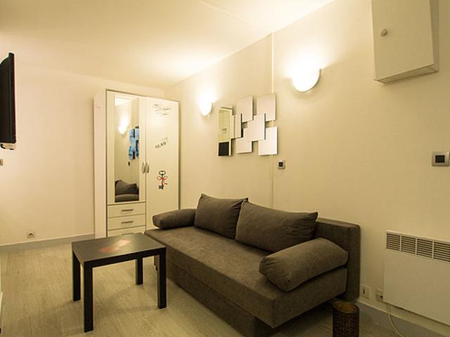 Studio meublé avec cave Montmartre Paris 18°