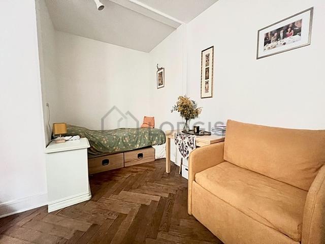 Studio meublé avec ascenseur Necker Paris 15°